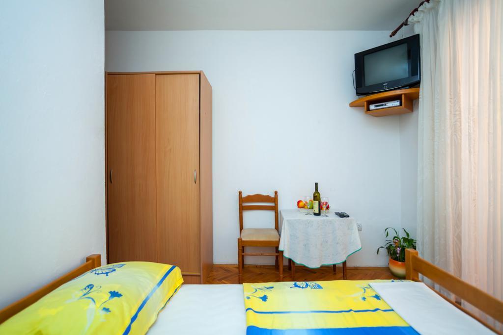 Apartments Marko Tivat Quarto foto