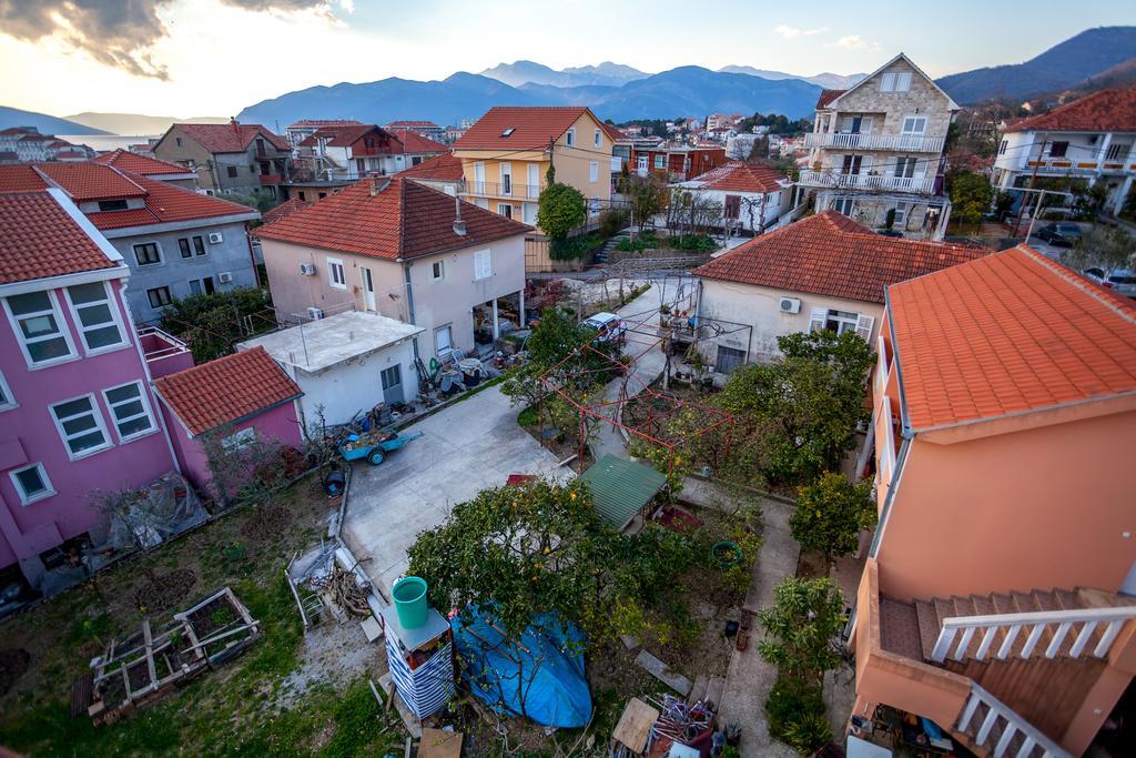 Apartments Marko Tivat Exterior foto